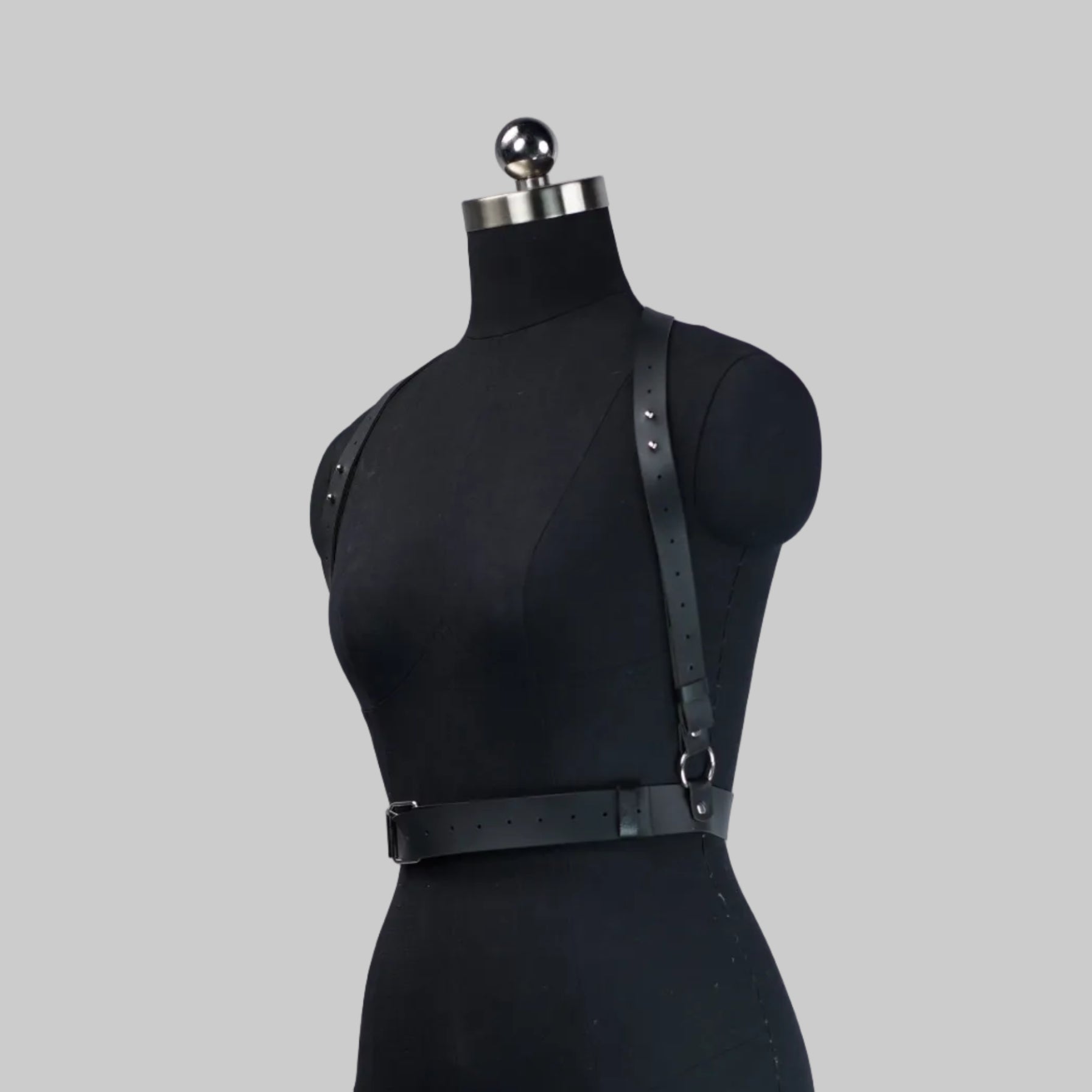 AURA BODY STRAP HARNESS