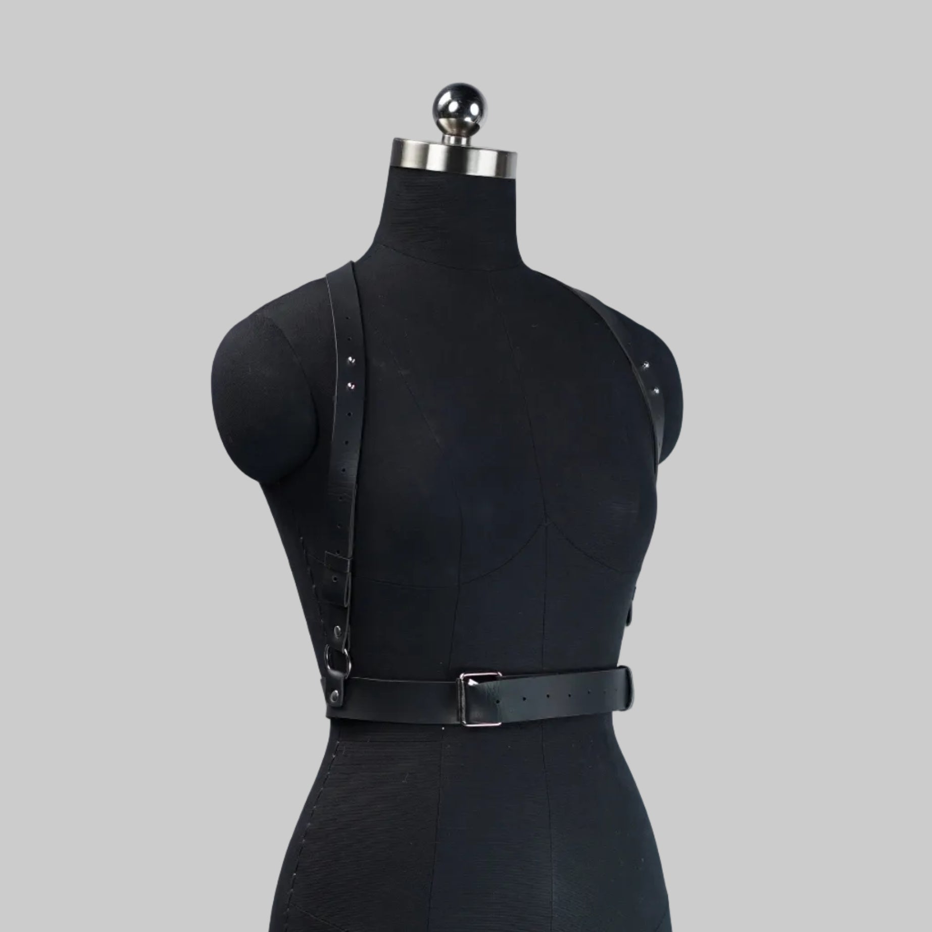 AURA BODY STRAP HARNESS