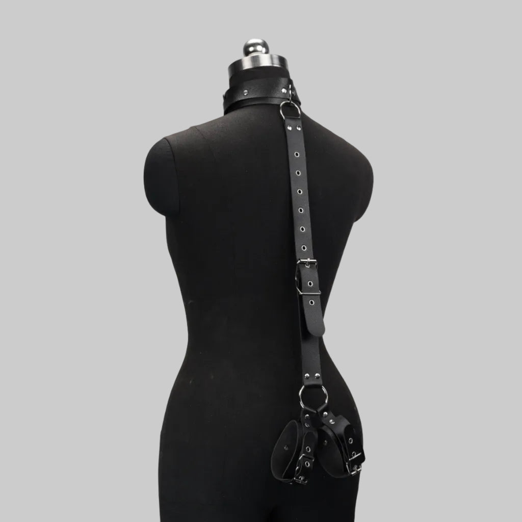 LONGING HARNESS