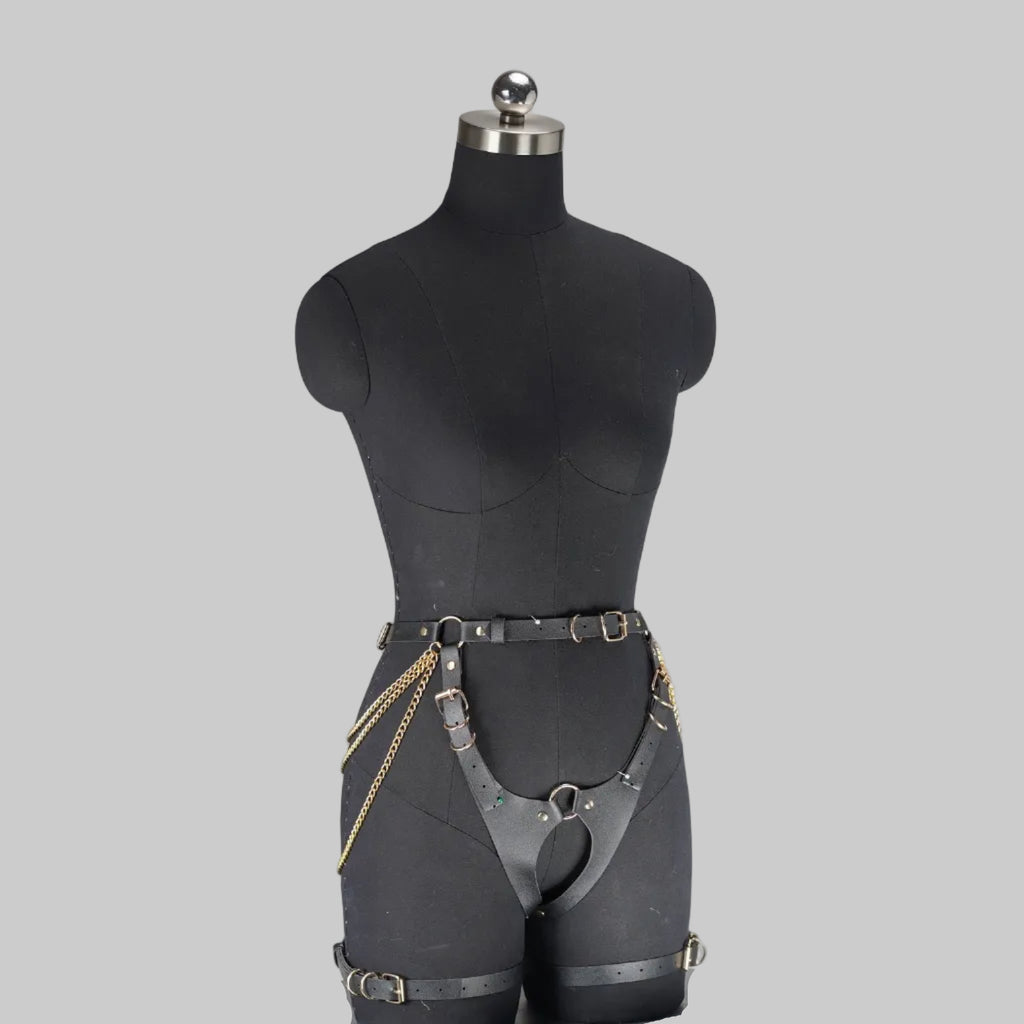 AURELIA HARNESS