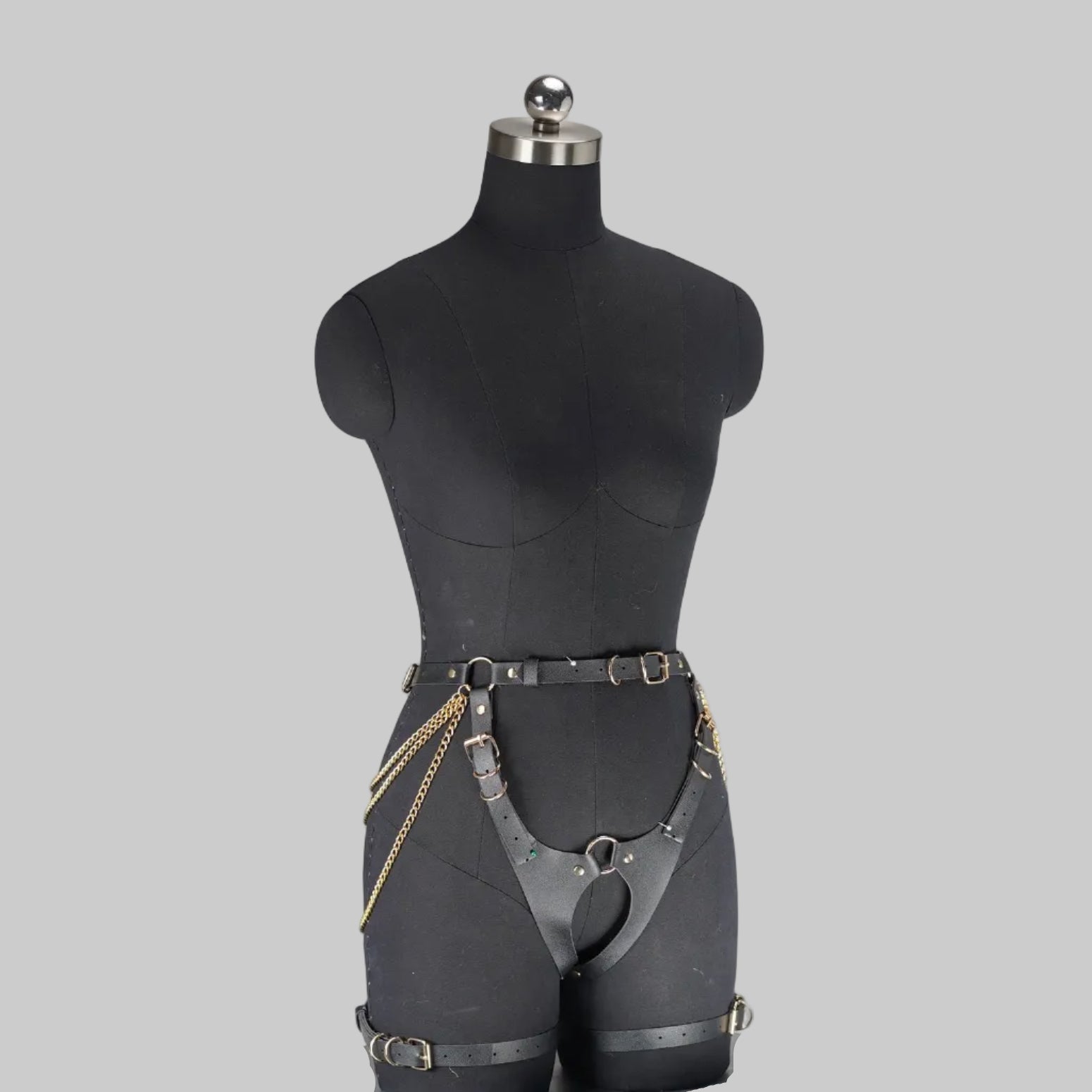 AURELIA HARNESS