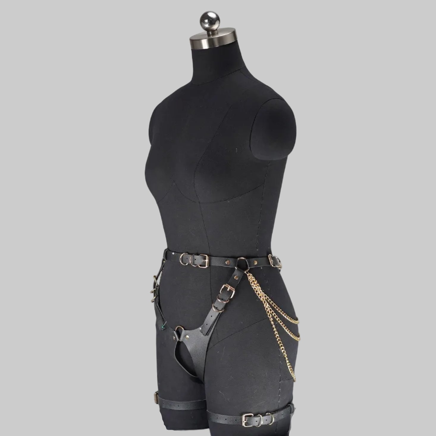 AURELIA HARNESS