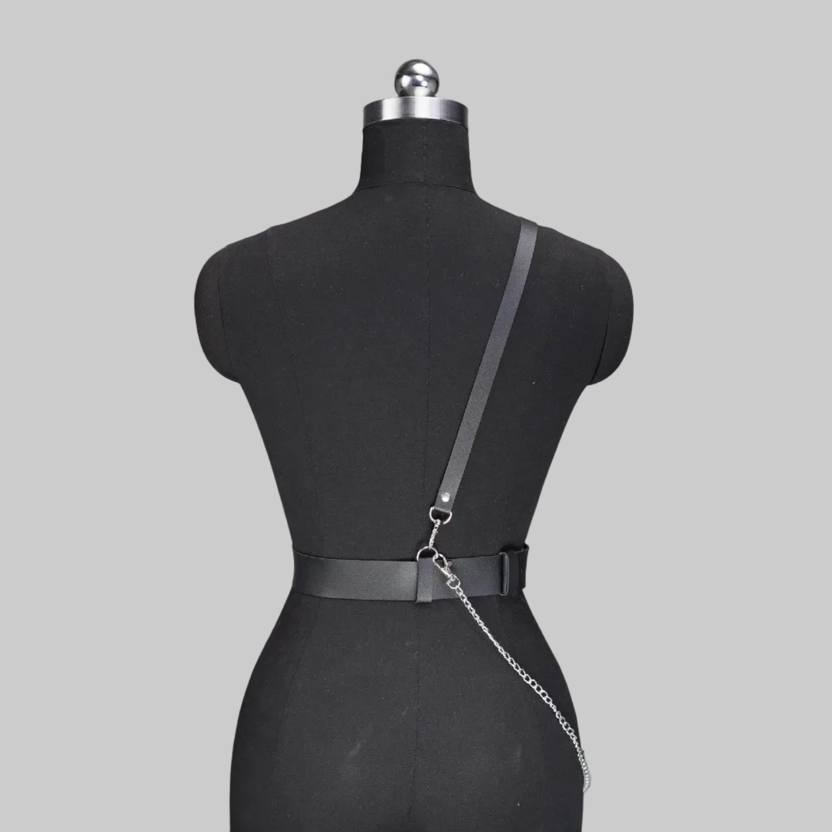 VYRKOS HARNESS