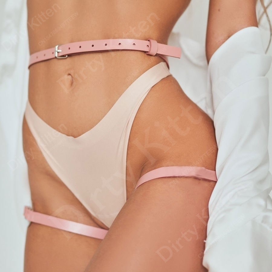 Bondage Women's Leg Harness BDSM Leather Harness Buttocks Erotic Suspenders Garter Belt Sword Belt Seks Leg Harness Thigh Garter